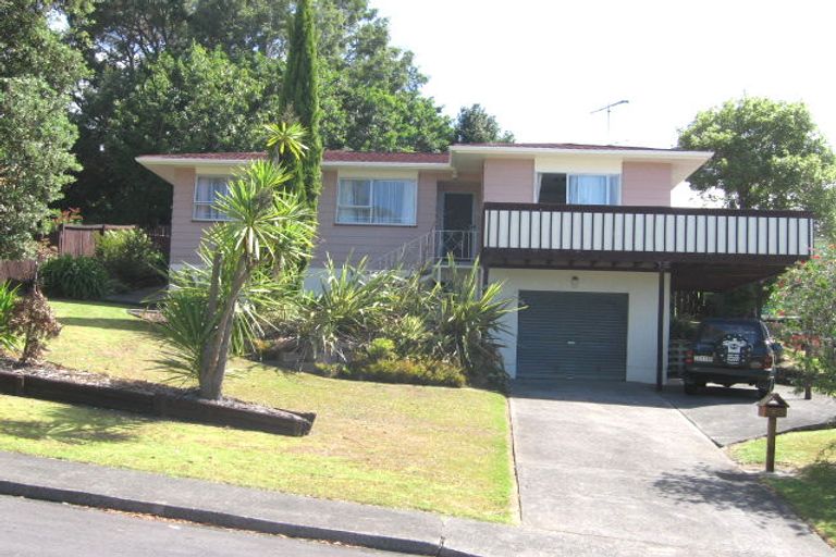 Photo of property in 22 Cantina Avenue, Bayview, Auckland, 0629