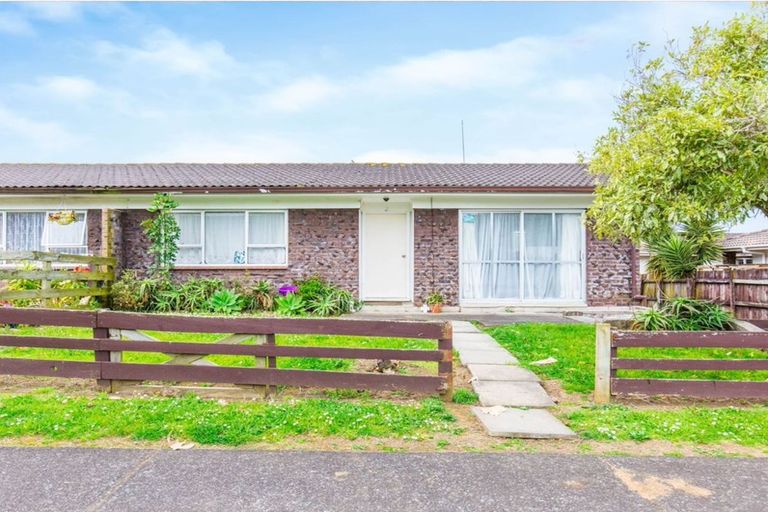 Photo of property in 1/29 Lane Road, Weymouth, Auckland, 2103