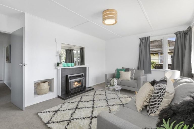 Photo of property in 39 Peck Street, Taita, Lower Hutt, 5011