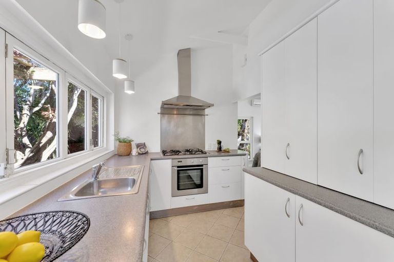 Photo of property in 1/12 Deloraine Street, Somerfield, Christchurch, 8024