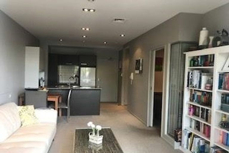 Photo of property in Shoal Haven Apartments, 112a/130 Anzac Street, Takapuna, Auckland, 0622
