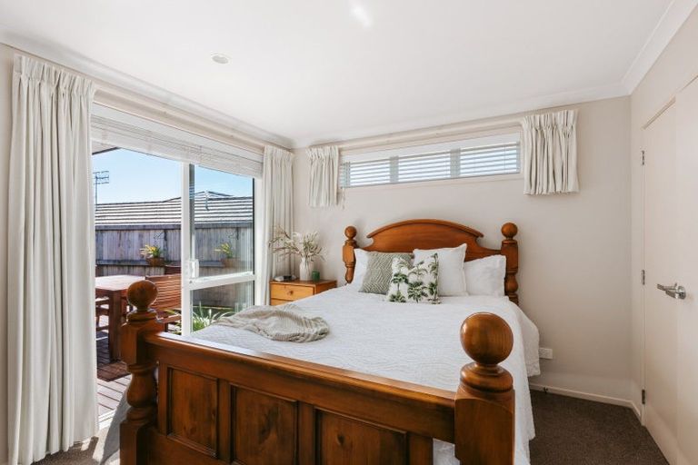 Photo of property in 12 Fairfax Crescent, Pyes Pa, Tauranga, 3112