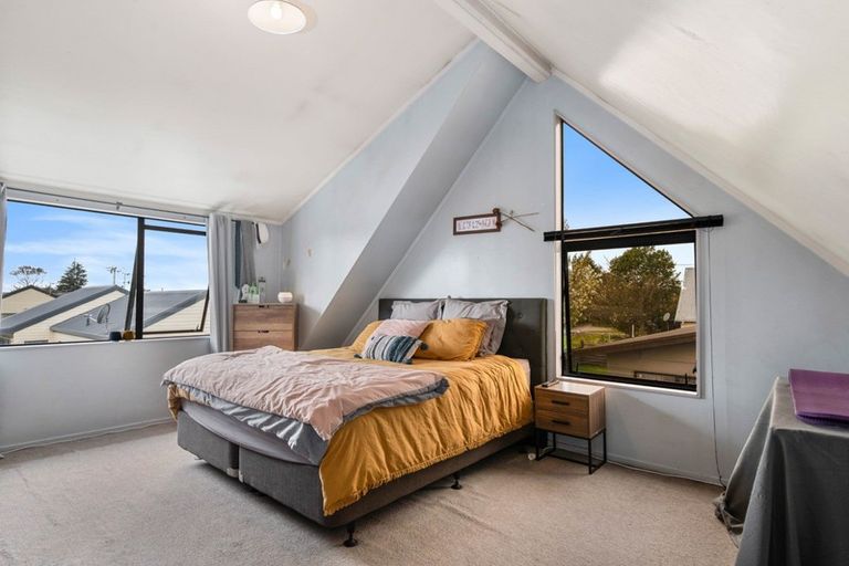 Photo of property in 49c Tarewa Road, Rotorua, 3010