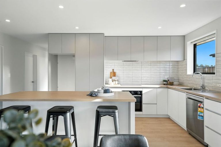 Photo of property in 33 Benn Street, Amberley, 7481