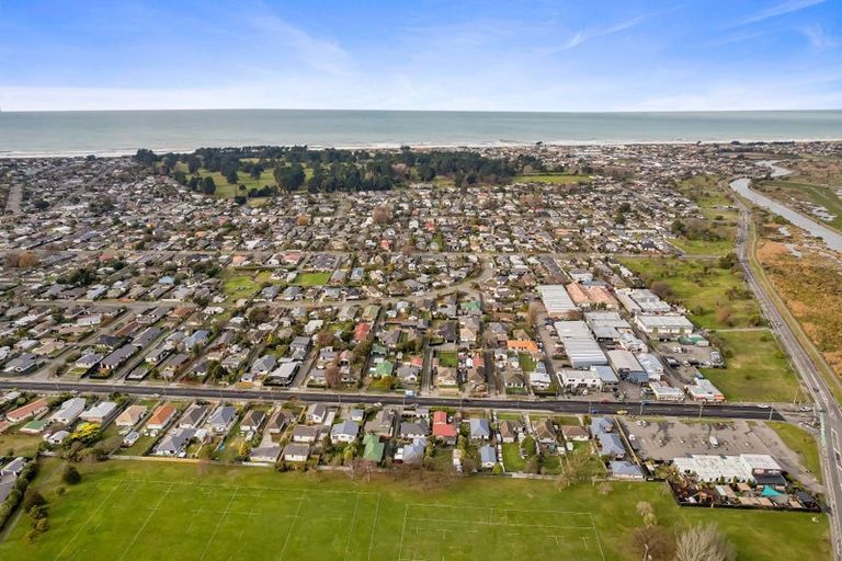 Photo of property in 67 Bower Avenue, New Brighton, Christchurch, 8083