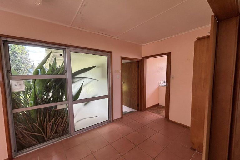 Photo of property in 109 Karaka Street, Castlecliff, Whanganui, 4501