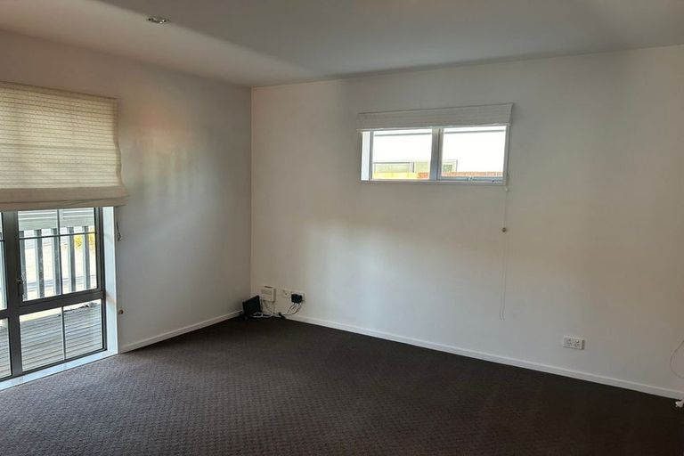 Photo of property in 57 Springfield Road, St Albans, Christchurch, 8014