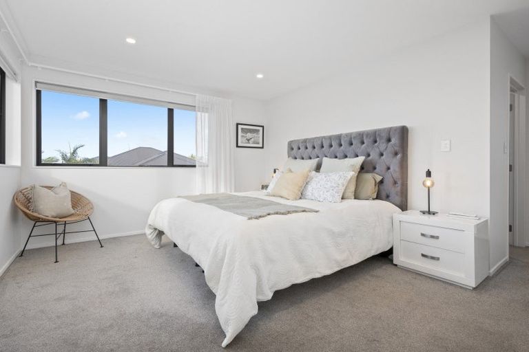 Photo of property in 54 Eighth View Avenue, Beachlands, Auckland, 2018