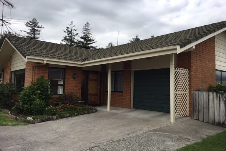 Photo of property in 16b Reidy Place, Pukekohe, 2120