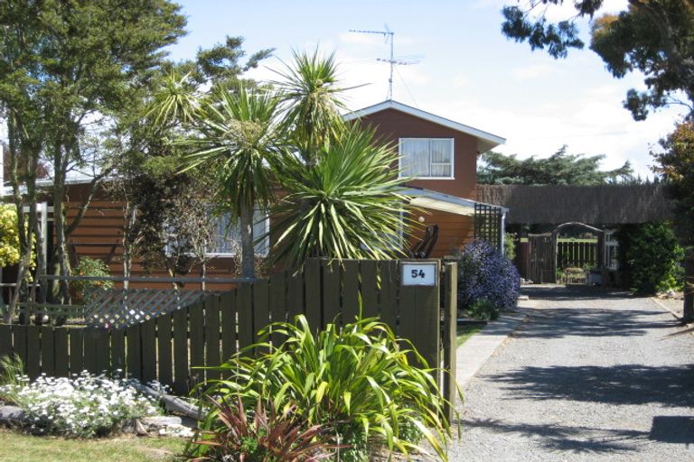 Photo of property in 54 Grierson Avenue, Amberley, 7481