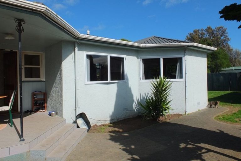Photo of property in 35 Park Street, Foxton, 4814