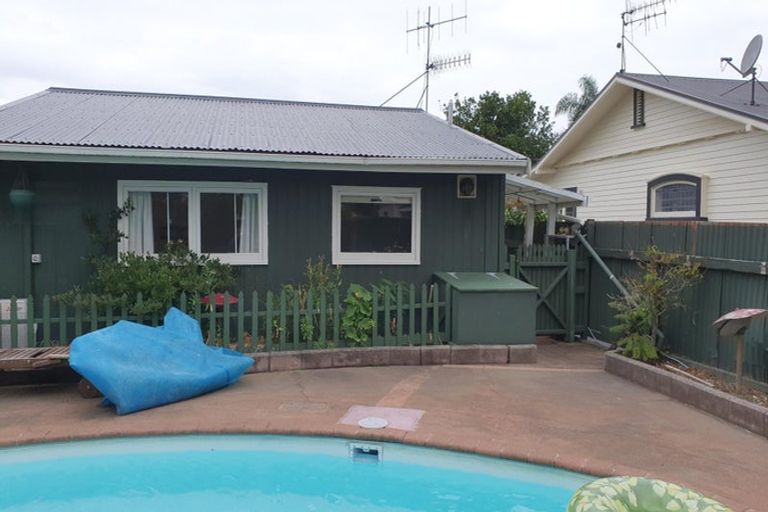 Photo of property in 42 Kennedy Road, Napier South, Napier, 4110