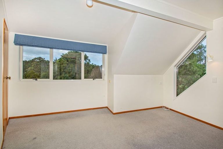 Photo of property in 24 Boeing Road, Onerahi, Whangarei, 0110