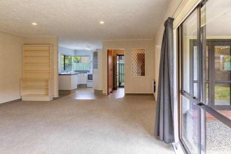 Photo of property in 82b Church Road, Taradale, Napier, 4112