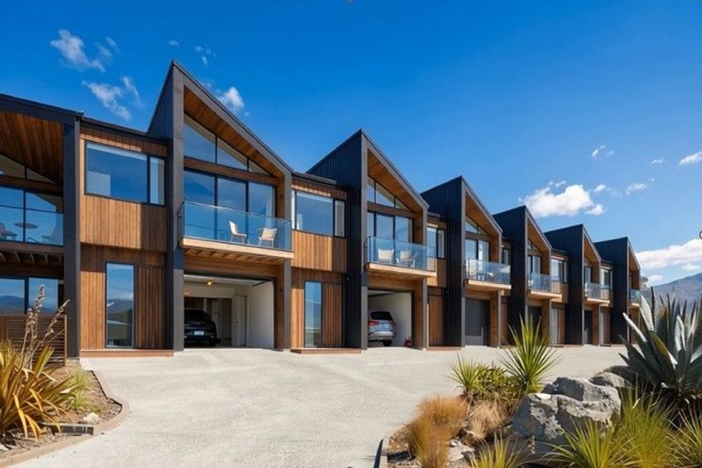 Photo of property in 30 Studholme Road, Wanaka, 9382