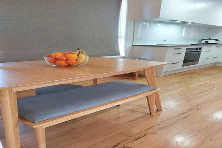 Photo of property in 21 Flaxdale Street, Birkdale, Auckland, 0626