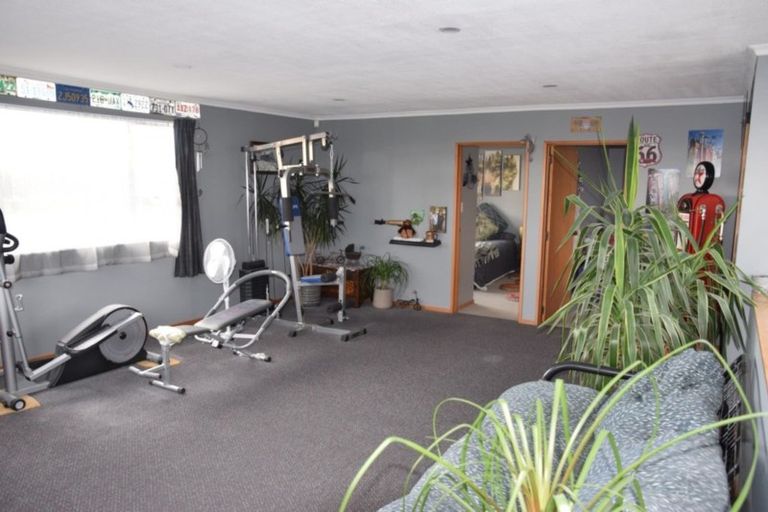 Photo of property in 79 Avon Road, Clifton, Invercargill, 9812