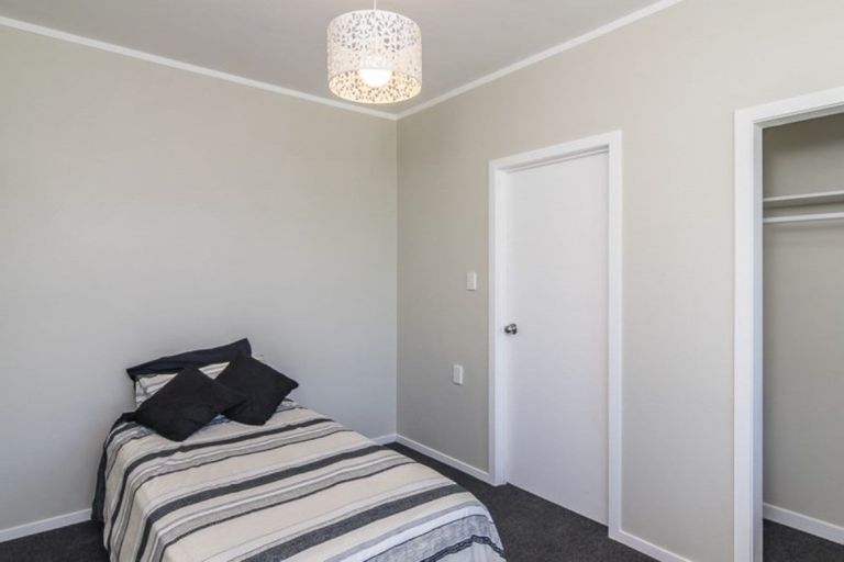 Photo of property in 4 Martin Street, Waikanae, 5036