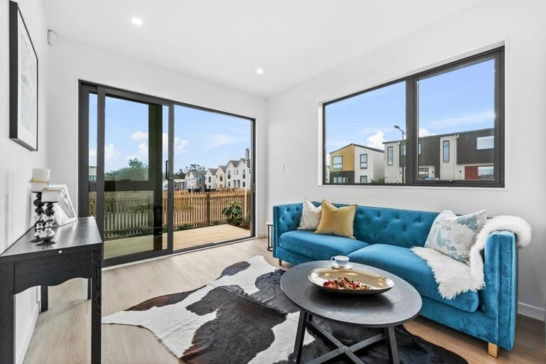 Photo of property in 192 Henwood Road, Westgate, 0814