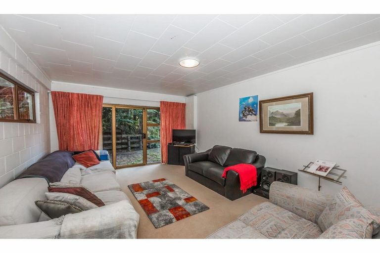 Photo of property in 29a Greenhithe Road, Greenhithe, Auckland, 0632