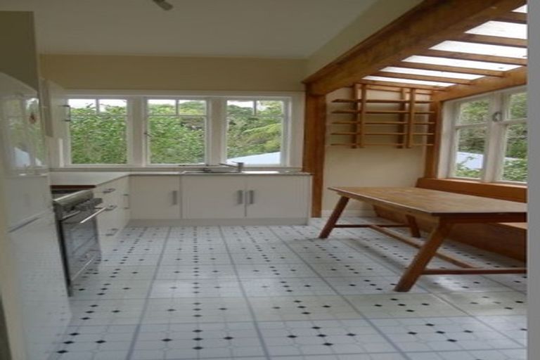 Photo of property in 85 Todman Street, Brooklyn, Wellington, 6021