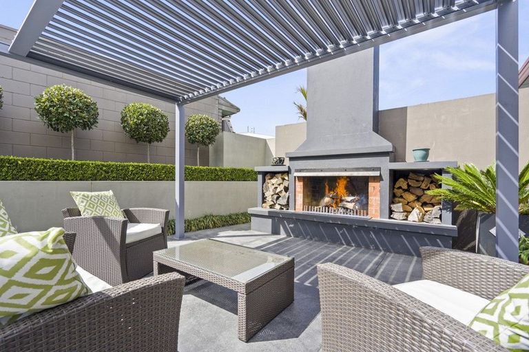 Photo of property in 87 Shakespeare Street, Leamington, Cambridge, 3432