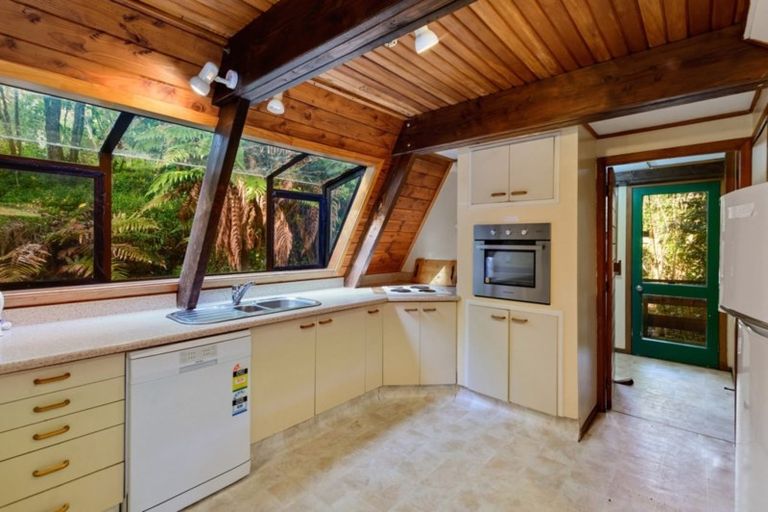 Photo of property in 11 Summit Road, Lake Okareka, Rotorua, 3076