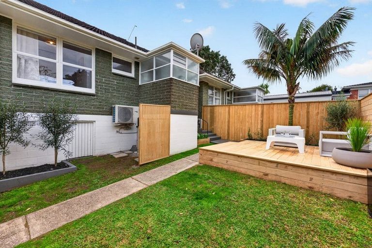 Photo of property in 2/1 Ngaio Street, Takapuna, Auckland, 0622