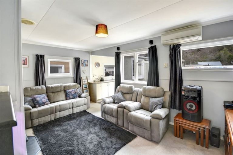 Photo of property in 33 Crown Street, North East Valley, Dunedin, 9010