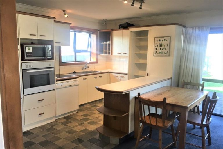 Photo of property in 7 Reynolds Avenue, Bishopdale, Christchurch, 8053