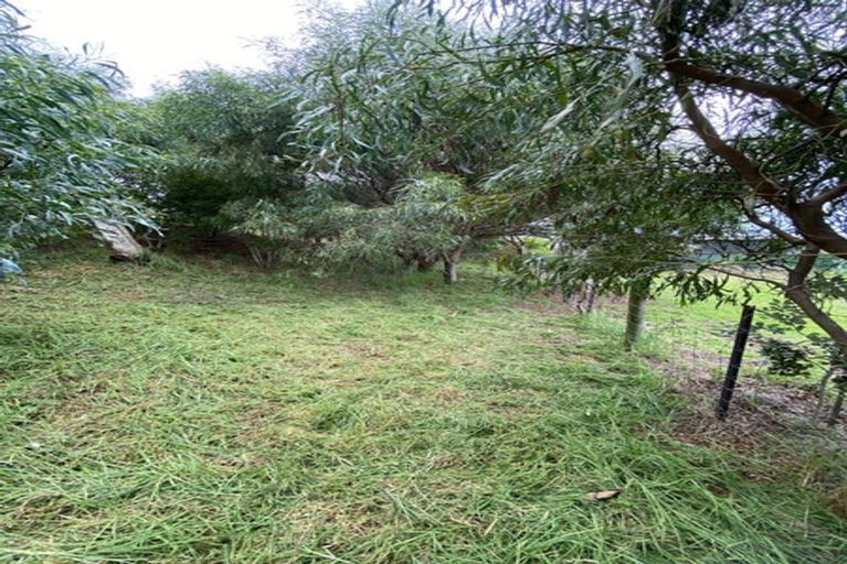 Photo of property in 14 Pukenui Drive, Mahia, 4198