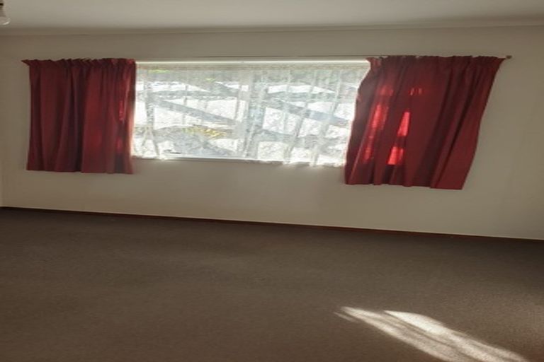 Photo of property in 121a Russell Road, Manurewa, Auckland, 2102