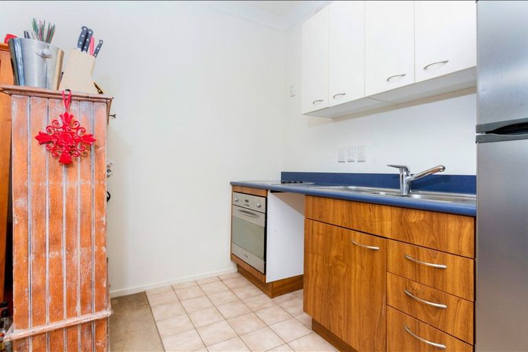 Photo of property in 210/3 Morningside Drive, Morningside, Auckland, 1025