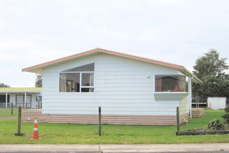 Photo of property in 5 Poplar Street, Whitianga, 3510