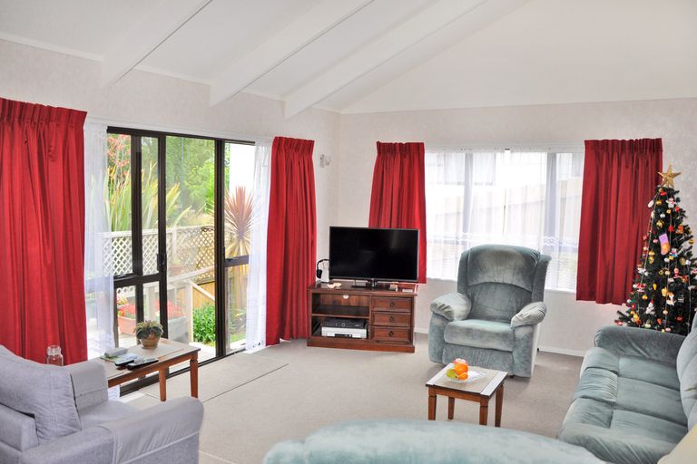 Photo of property in 2/5 Walton Avenue, Warkworth, 0910