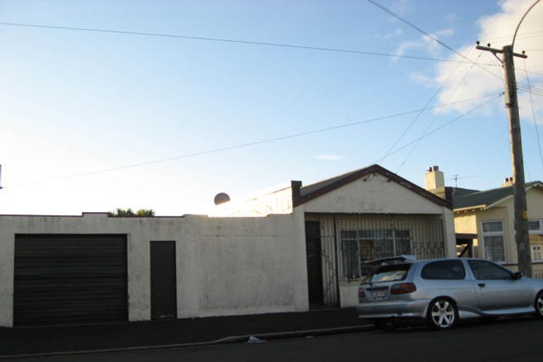 Photo of property in 122 Richardson Street, Saint Kilda, Dunedin, 9012