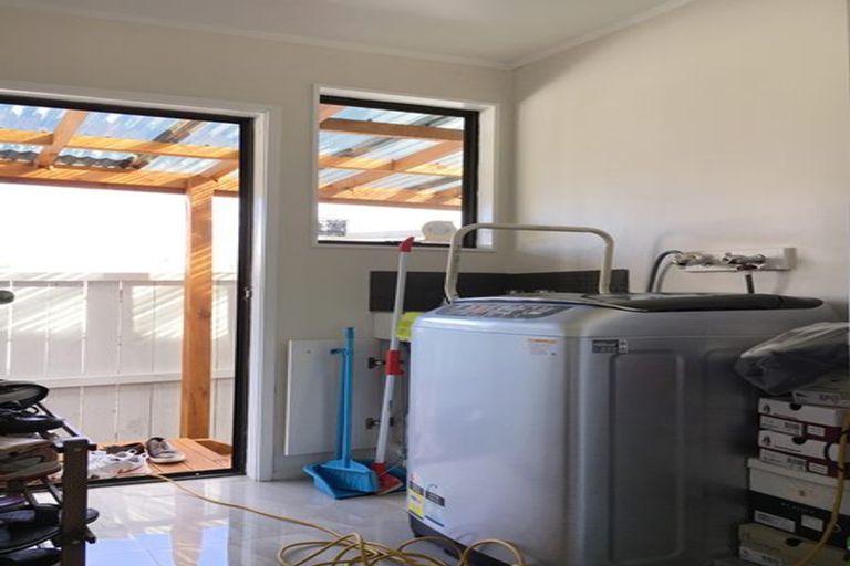 Photo of property in 30 Penion Drive, Flat Bush, Auckland, 2023