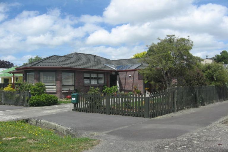 Photo of property in 17 Tyndall Street, Pahiatua, 4910
