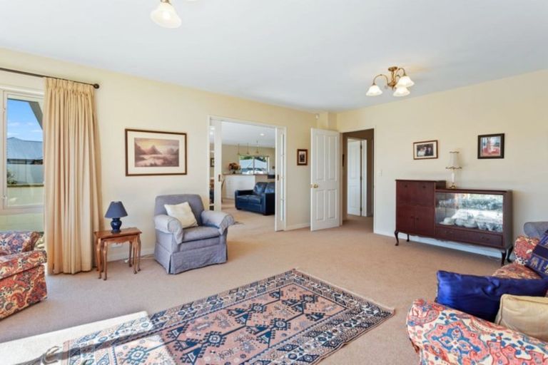 Photo of property in 4 Willowside Place, Amberley, 7410