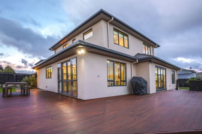 Photo of property in 141 Te Puia Drive, Aotea, Porirua, 5024