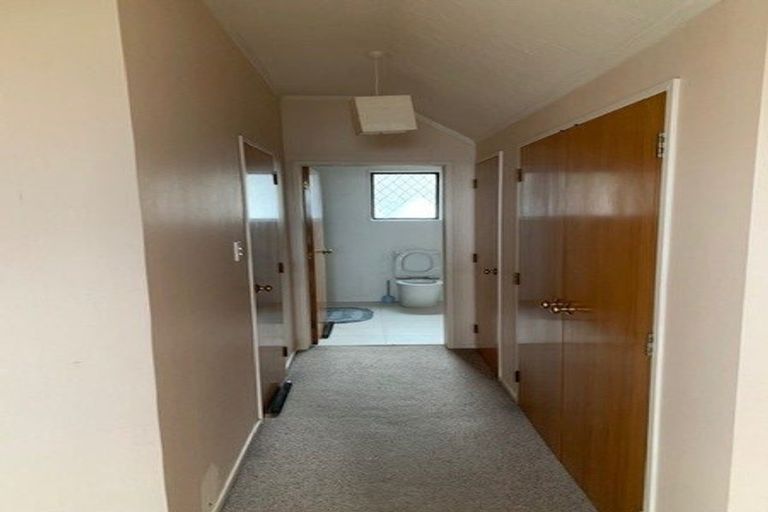 Photo of property in 42 Satara Crescent, Khandallah, Wellington, 6035