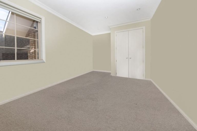 Photo of property in 24 Goodland Drive, Dairy Flat, Albany, 0792