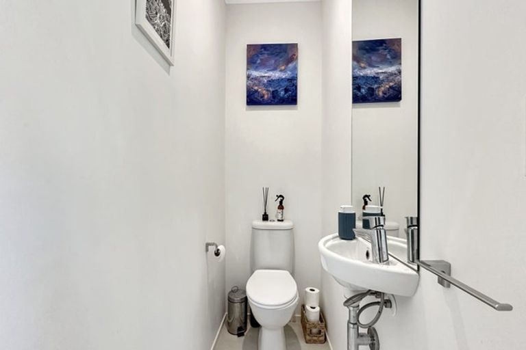 Photo of property in 21 Wallace Road, Hobsonville, Auckland, 0616