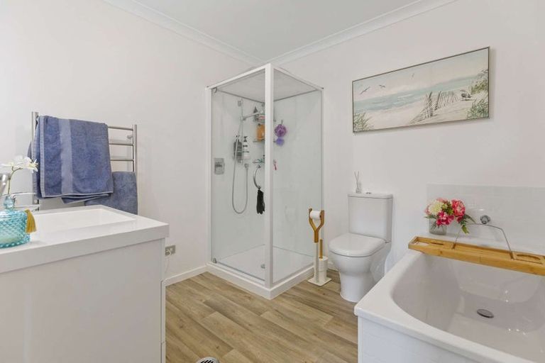 Photo of property in 51 Brymer Road, Grandview Heights, Hamilton, 3200