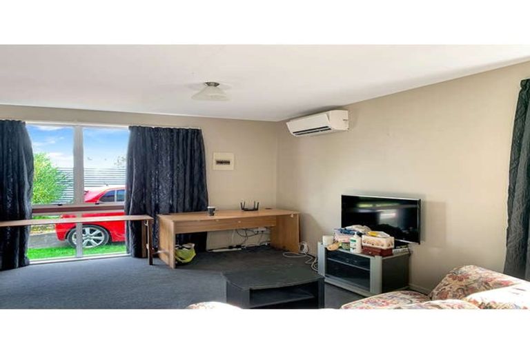 Photo of property in 13g Hereford Street, Levin, 5510