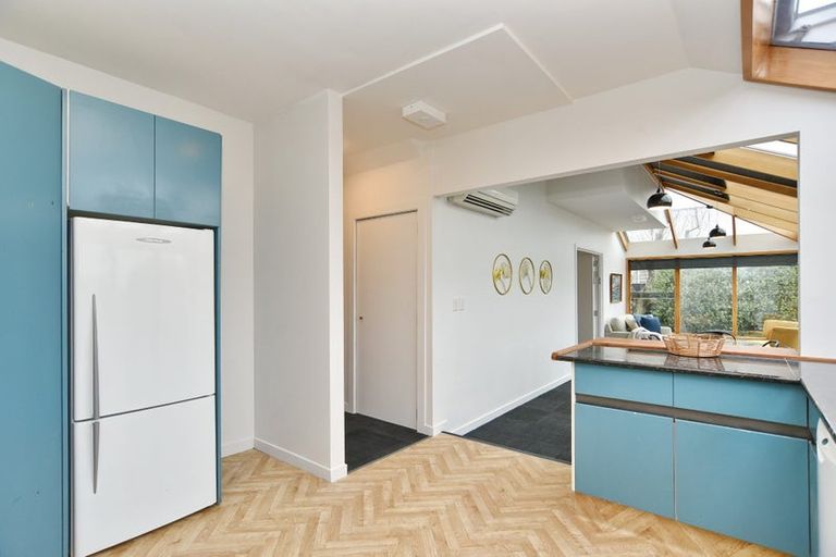 Photo of property in 4 Whitmore Street, Edgeware, Christchurch, 8013