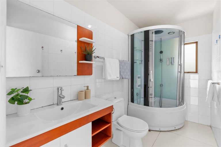 Photo of property in 9 Mcintyre Street, Shirley, Christchurch, 8013