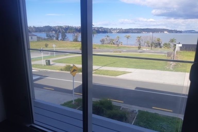 Photo of property in 5 Gunn Way, Hobsonville, Auckland, 0616