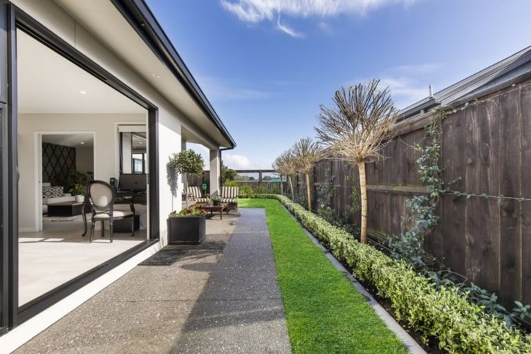 Photo of property in 6 Franks Way, Papamoa Beach, Papamoa, 3118