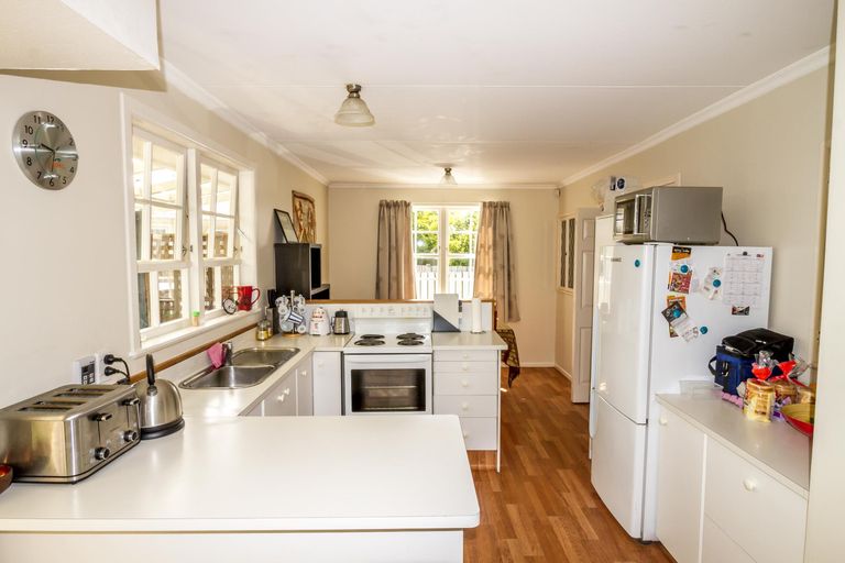 Photo of property in 26 Rugby Street, Awapuni, Palmerston North, 4412